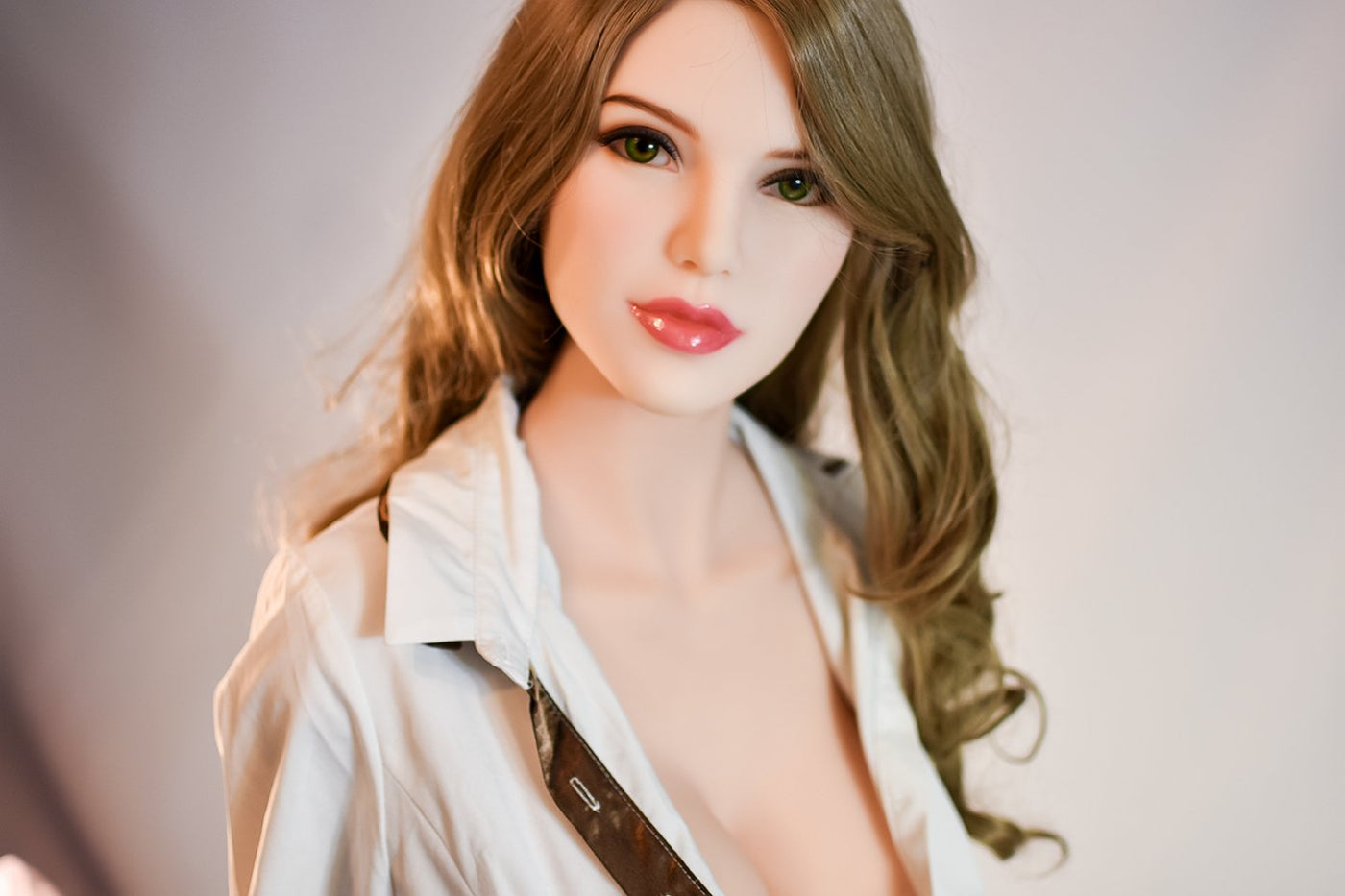 Sex Doll Rikki | 165cm Height | Tan Skin | Shrug & Standing | Neodoll Allure