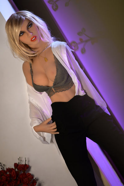 Sex Doll Anaya | 171cm Height | Tan Skin | Neodoll Allure
